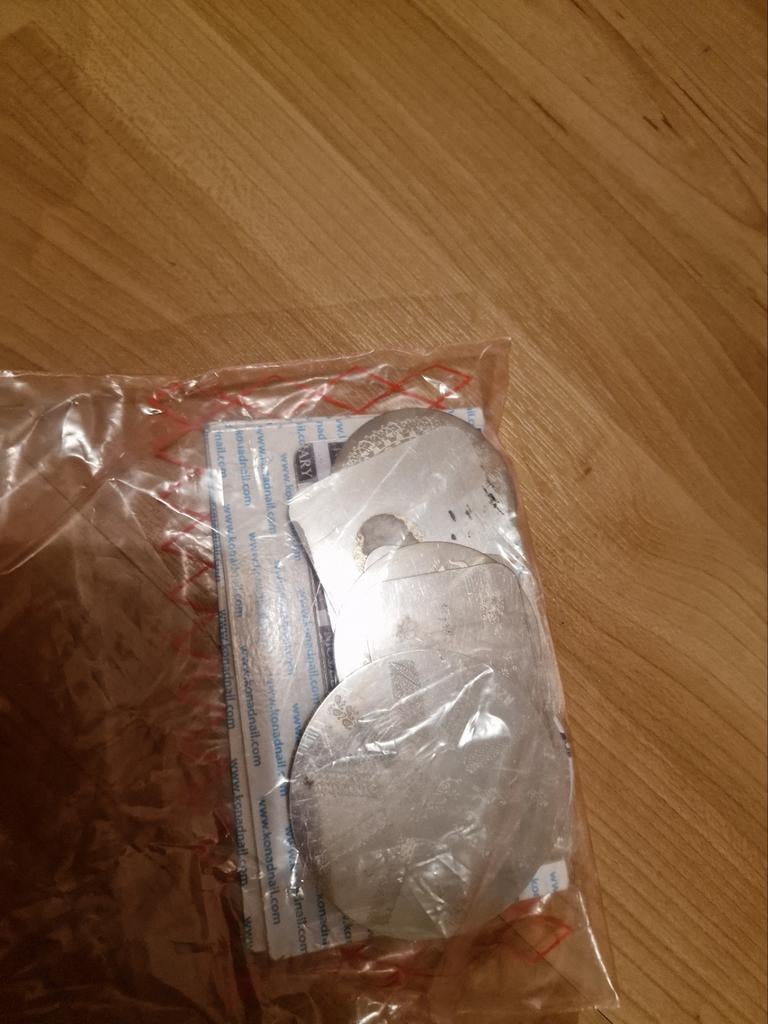 Nagel materiaal, Ophalen, Zo goed als nieuw
