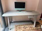 Bureau WOOOD Sammie warmgrijs, grenen, Huis en Inrichting, Ophalen, Zo goed als nieuw