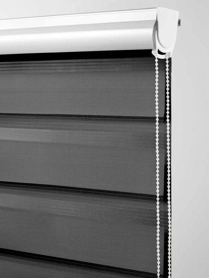 Rolgordijnen in diverse maten, Doe-het-zelf en Verbouw, Rolluiken, Gebruikt, 200 cm of meer, Minder dan 100 cm, Overige kleuren