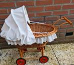 Te koop: Prachtige vintage poppenwagen, Ophalen, Babypop