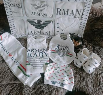 Baby kleding New born baby Armani setjes AANBIEDING!! beschikbaar voor biedingen
