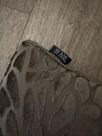 BY BOO Kussens Taupe - Set van 2, Huis en Inrichting, Woonaccessoires | Kussens, Ophalen of Verzenden, Zo goed als nieuw, Beige