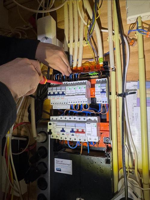 Allround Elektricien |storingen, groepenkasten en elektra|, Diensten en Vakmensen, Elektriciens, 24-uursservice, Garantie