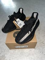Adidas YEEZY Boost 350 v2 - Core Black White Oreo - 42 US8.5, Kleding | Heren, Schoenen, Ophalen of Verzenden, Nieuw, Zwart, Sneakers of Gympen
