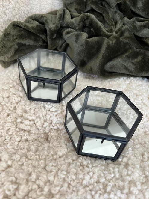 2 Sissy Boy boxjes - glas zwart., Huis en Inrichting, Woonaccessoires | Overige, Zo goed als nieuw, Verzenden