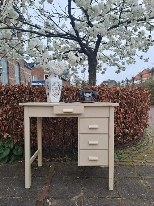 Vintage bureau, secretaresse desk, kinder bureautje, Huis en Inrichting, Bureaus, Ophalen of Verzenden