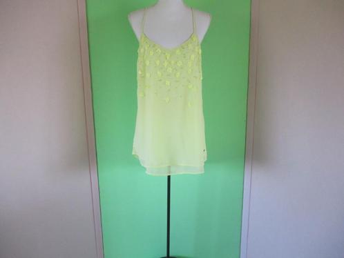 Superstar top maat 38, Kleding | Dames, Tops, Zo goed als nieuw, Maat 38/40 (M), Geel, Zonder mouw, Verzenden