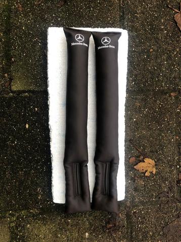 Aangeboden Mercedes Benz leren stoelen kloof vuller set beschikbaar voor biedingen