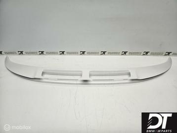 Motorkap afdekking BMW 8-serie E31 ('90-'99) 51138118983 beschikbaar voor biedingen