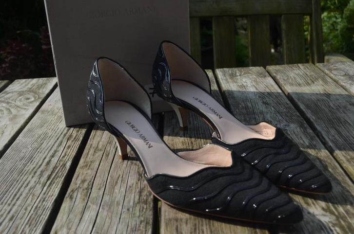 Giorgio Armani damesschoenen mt 38 in prima staat (1), Kleding | Dames, Schoenen, Gedragen, Schoenen met hoge hakken, Overige kleuren