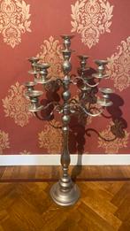 Zware zilverkleurige kandelaar voor 9 kaarsen, Huis en Inrichting, Woonaccessoires | Kandelaars en Kaarsen, Ophalen, Metaal, 75 cm of meer