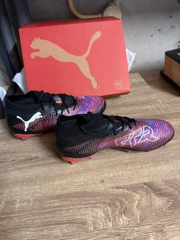 Voetbalschoenen dames maat 37 beschikbaar voor biedingen