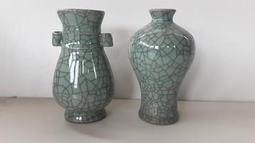 Chinese vaasjes beschikbaar voor biedingen