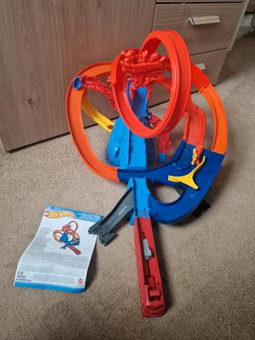 Hotwheels gemotoriseerde ontsnap vulkaan. beschikbaar voor biedingen