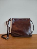 Bosboom leren schoudertas, Sieraden, Tassen en Uiterlijk, Tassen | Damestassen, Ophalen of Verzenden, Gebruikt, Bruin, Schoudertasje