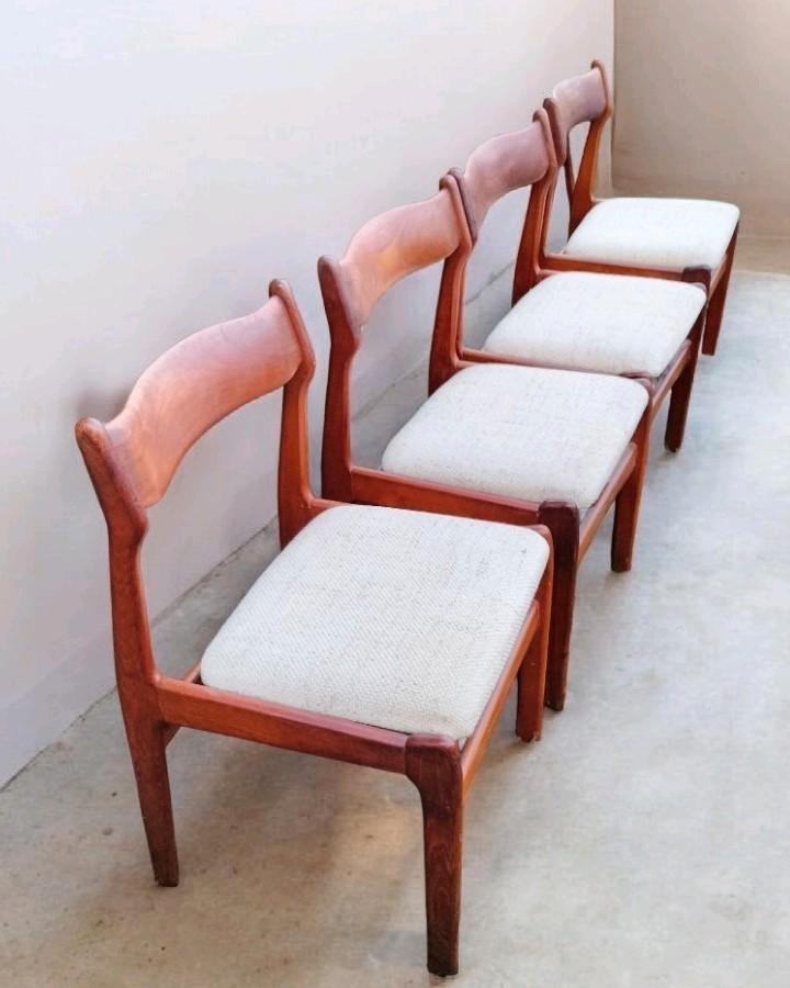 4x Vintage Erik Buch teakhouten eetkamerstoelen, Huis en Inrichting, Stoelen, Gebruikt, Vier, Hout, Bruin, Ophalen of Verzenden