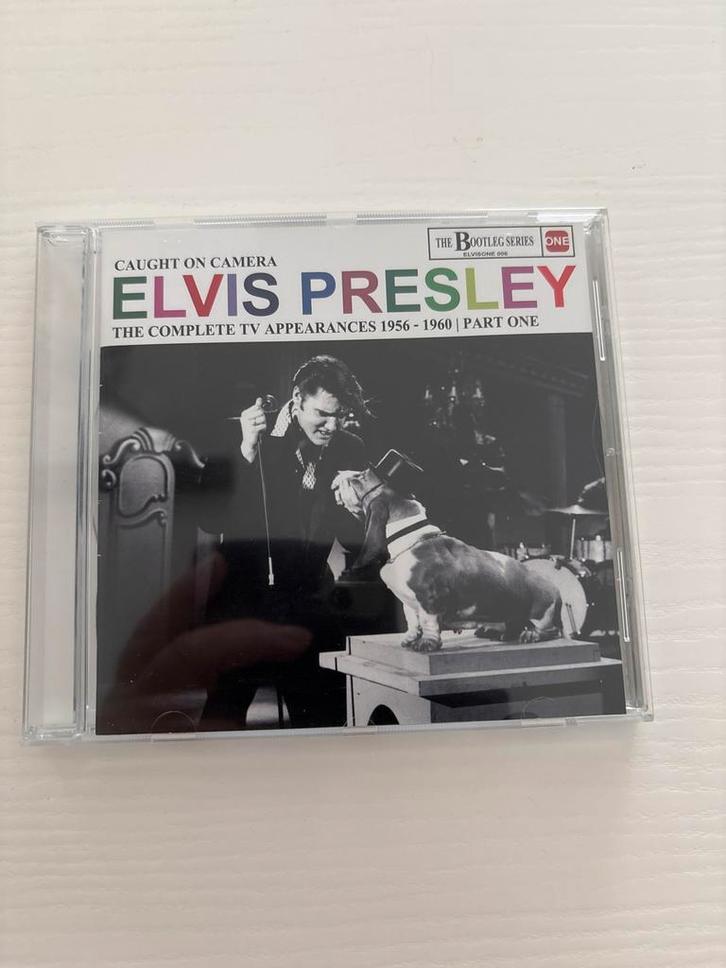 #845 Elvis Presley - Caught on Camera Bootleg CD part 1, Verzamelen, Muziek, Artiesten en Beroemdheden, Nieuw, Cd of Plaat, Ophalen of Verzenden