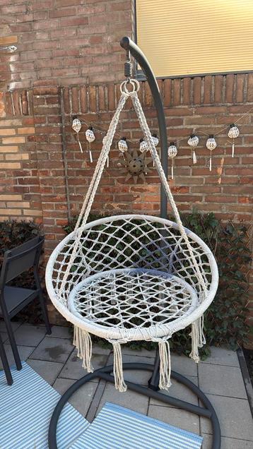 Te koop: Grijze macramé hangstoel – NIEUW – €15 beschikbaar voor biedingen