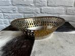Mooie schaal messing?, Huis en Inrichting, Woonaccessoires | Schalen en Manden, Overige materialen, Gebruikt, Schaal, Rond