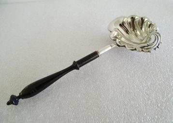 Zilver Sauslepel/Bouillon-Jus lepel houten steel antiek 1873 beschikbaar voor biedingen