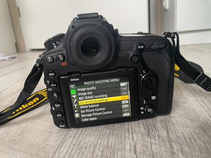 Nikon D850 met MB-D18RC battery pack, Audio, Tv en Foto, Fotocamera's Digitaal, Zo goed als nieuw, Spiegelreflex, Nikon, Geen optische zoom