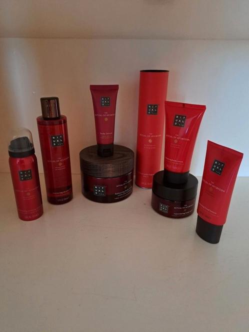 Rituals Ayurveda pakket, Sieraden, Tassen en Uiterlijk, Uiterlijk | Cosmetica en Make-up, Nieuw, Gehele gezicht, Ophalen of Verzenden