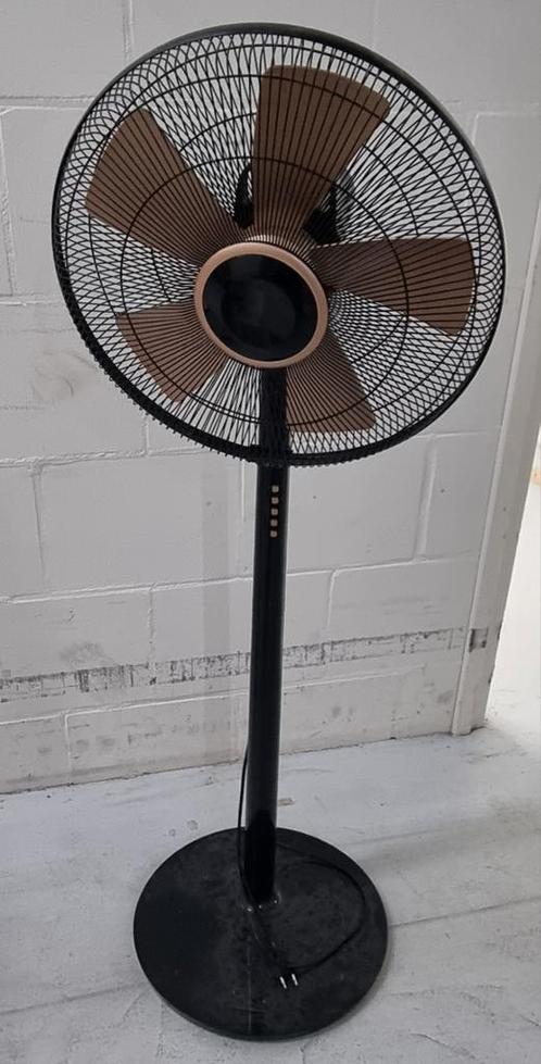 Hema Standventilator - Nieuwstaat!, Witgoed en Apparatuur, Ventilatoren, Zo goed als nieuw, Statiefventilator, Ophalen