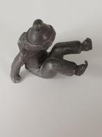 Kleine tinnen sculptuur van een kind op de schaats, Antiek en Kunst, Antiek | Tin, Ophalen of Verzenden