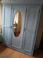 Geverfde grenen kledingkast met spiegel, Huis en Inrichting, 150 tot 200 cm, Grenenhout, Gebruikt, 50 tot 75 cm