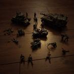 Italeri legervoertuigen en soldaten, Hobby en Vrije tijd, Modelbouw | Figuren en Diorama's, Ophalen of Verzenden, Zo goed als nieuw