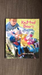 Knitted bears - Claire Garland, Ophalen of Verzenden, Zo goed als nieuw