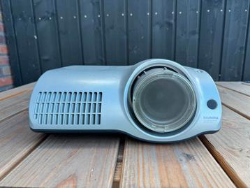 Beamer - Illumina PJ-TX100 beschikbaar voor biedingen