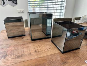 Waxinelichthouder reflectie/doorkijk beschikbaar voor biedingen