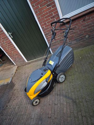 Te koop aangeboden stiga  beschikbaar voor biedingen