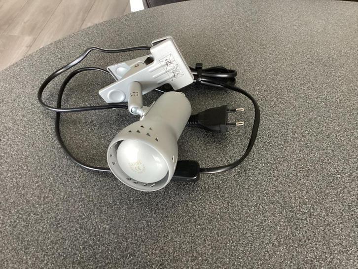 KLEM SPOTJE  DRAAIBAAR  KLEUR : GRIJS  E14 FITTING, Huis en Inrichting, Lampen | Spots, Zo goed als nieuw, Metaal of Aluminium