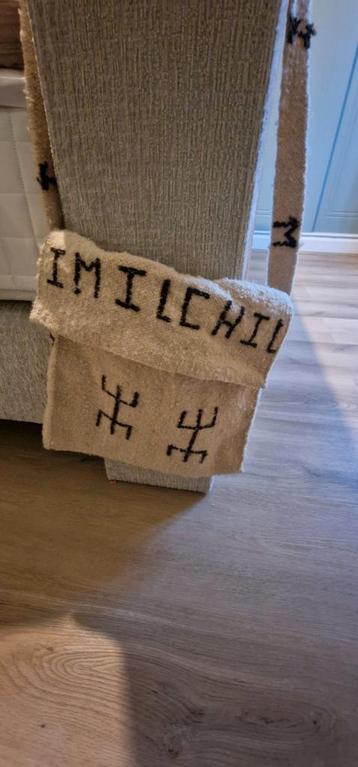 Exclusieve tamazigh tas van wol  beschikbaar voor biedingen