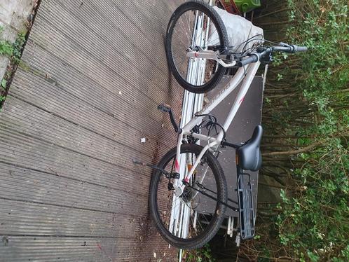 All terrain fiets 27,5 inch, Fietsen en Brommers, Fietsen | Jongens, Gebruikt, 26 inch of meer, Versnellingen, Ophalen