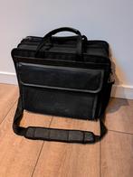 Grote zwarte Targus laptoptas!, Computers en Software, Laptoptassen, Ophalen of Verzenden, 17 inch of meer, Zo goed als nieuw