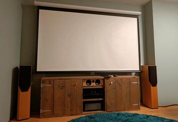 Tv meubel kast steigerhout gratis beschikbaar voor biedingen