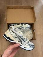 Asics Gel Kayano 14, Kleding | Heren, Schoenen, Ophalen of Verzenden, Zo goed als nieuw, Asics, Wit