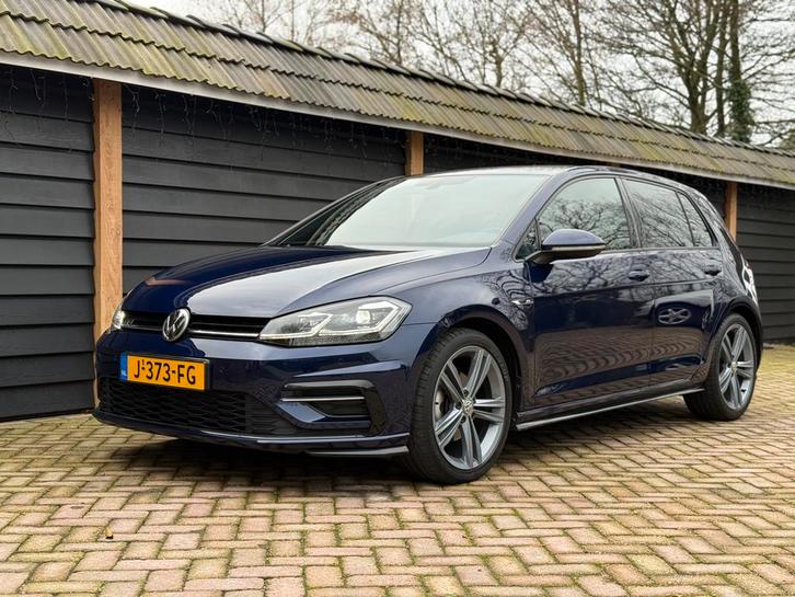 Volkswagen Golf R-Line 1.5 TSI 150pk 7-DSG 2020 Blauw, Auto's, Volkswagen, Bedrijf, Golf, ABS, Achteruitrijcamera, Adaptieve lichten
