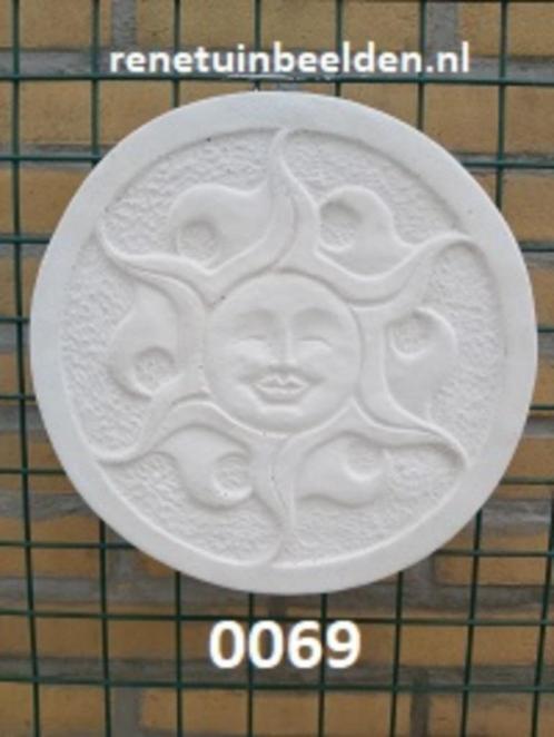 Zon voor aan de wand / schutting, Tuin en Terras, Tuinbeelden, Nieuw, Overige typen, Beton, Ophalen