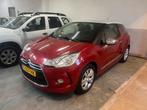 Citroën DS3 1.2 VTI 2014 Rood NW APK, Auto's, Voorwielaandrijving, Stof, 1199 cc, Bedrijf