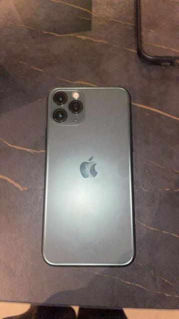 Iphone 11 pro kapot beschikbaar voor biedingen