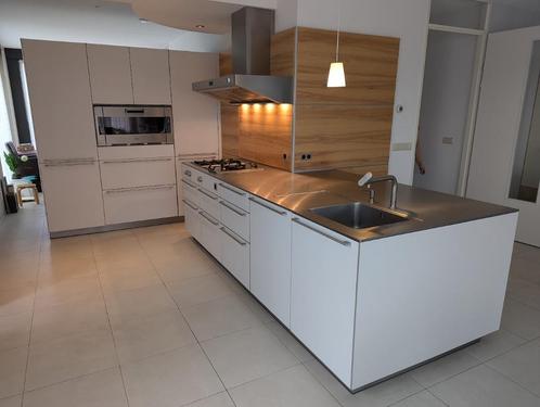 Luxe Bulthaup B3 eiland keuken, Huis en Inrichting, Keuken | Complete keukens, Zo goed als nieuw, Overige typen, Wit, Staal of Rvs