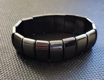 Hematiet armband – balans & bescherming beschikbaar voor biedingen