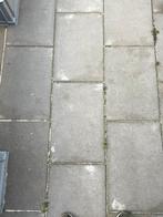 Gratis afhalen ca 100 m2 stoeptegels 40 x 60, Gebruikt, Ophalen of Verzenden, 10 m² of meer, Beton