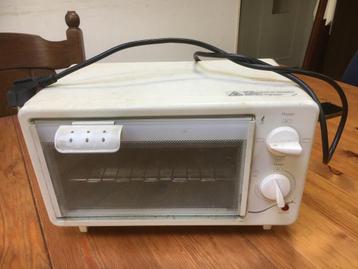 Nog een mooie oventje, werk goed, voor weinig, interesse beschikbaar voor biedingen