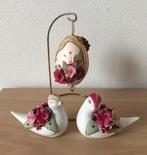 Bijzonder mooi handgemaakt ei, decoratie set van porselein, Ophalen of Verzenden, Zo goed als nieuw, Porselein, Beeldje(s)