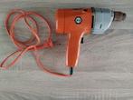Black & Decker klopboormachine 370Watt 900/2400 toeren, Ophalen of Verzenden, Gebruikt, Boormachine, Variabele snelheid